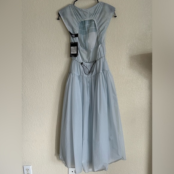 The North Face lightweight white maxi dress rare small - Picture 3 of 13